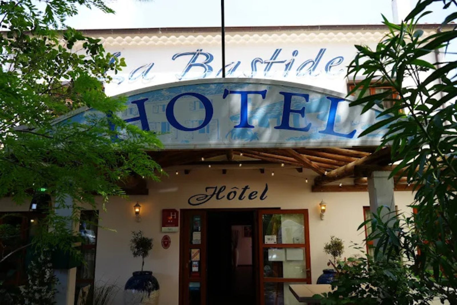 Hôtel La Bastide_Le Lavandou