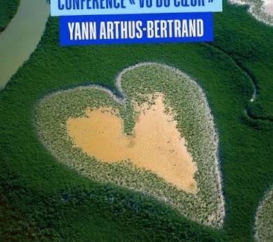 Yann Arthus-Bertrand au Lavandou – Conférence “Vu du Cœur”